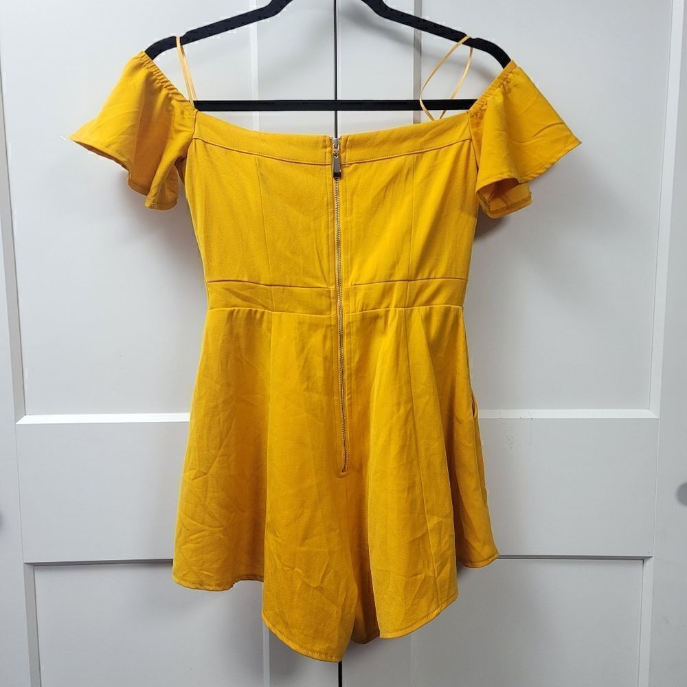 Runaway tie front romper  - Picture 13 of 15